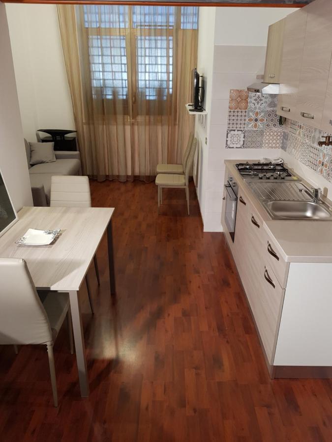 Modern Apt Reventino - Le Lincelle, Lamezia SantʼEufemia Lamezia Buitenkant foto