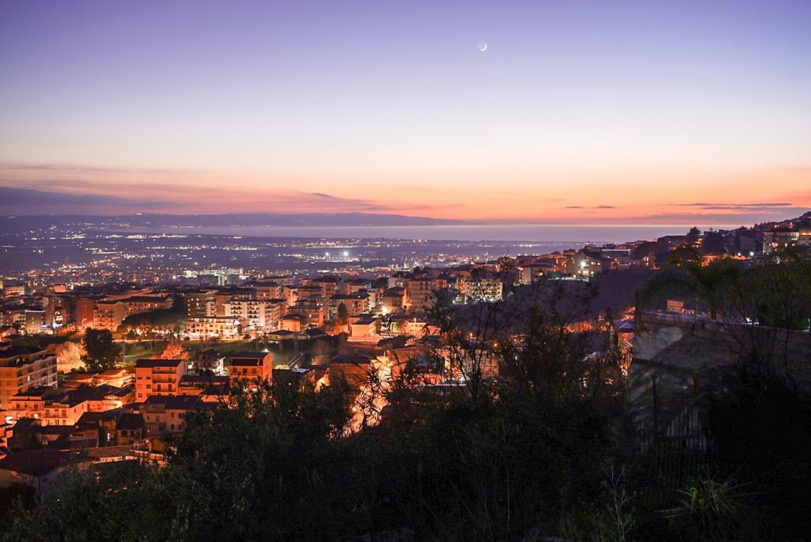Modern Apt Reventino - Le Lincelle, Lamezia SantʼEufemia Lamezia Buitenkant foto