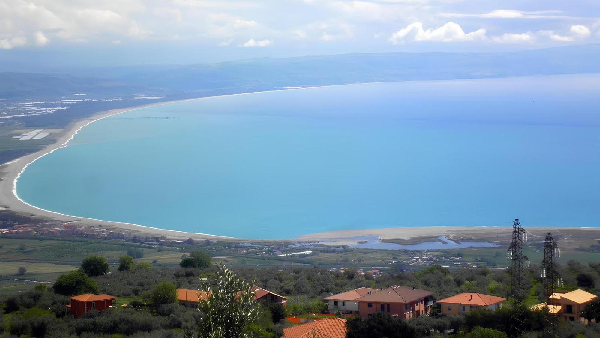 Modern Apt Reventino - Le Lincelle, Lamezia SantʼEufemia Lamezia Buitenkant foto