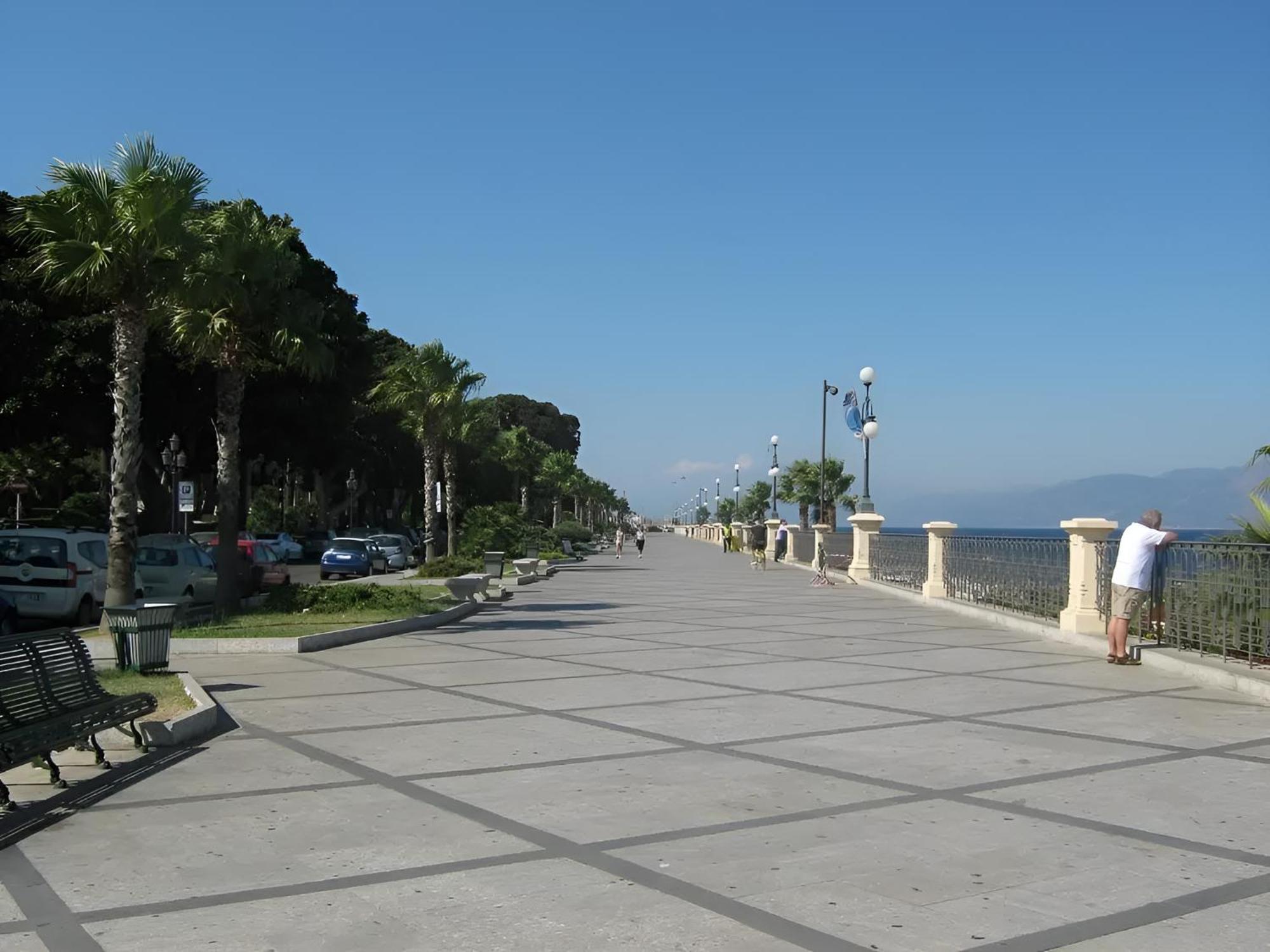 Modern Apt Reventino - Le Lincelle, Lamezia SantʼEufemia Lamezia Buitenkant foto